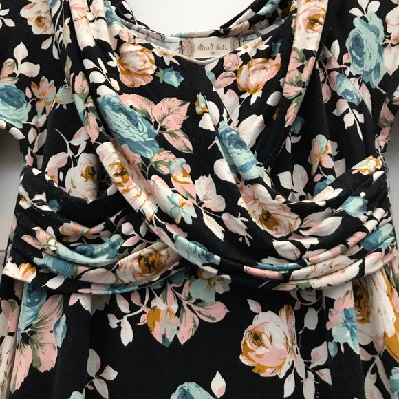 Altar’d State floral knit dress Size Medium - Picture 7 of 7